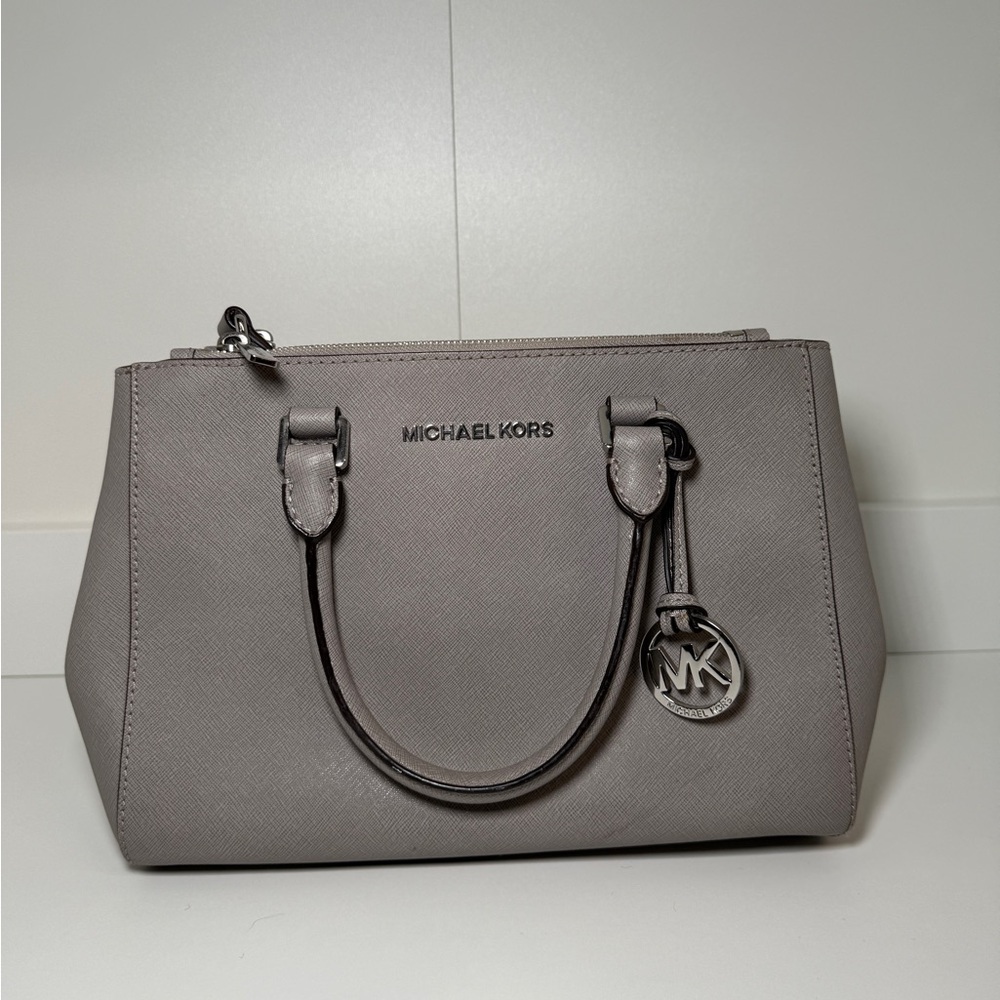 Michael Kors Crossbody purse